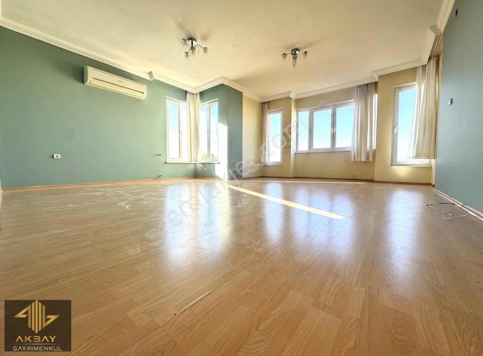 Güvenlikli Havuzlu Kapalı Otoparklı Sitede Teraslı Dubleks Daire - Görsel 30