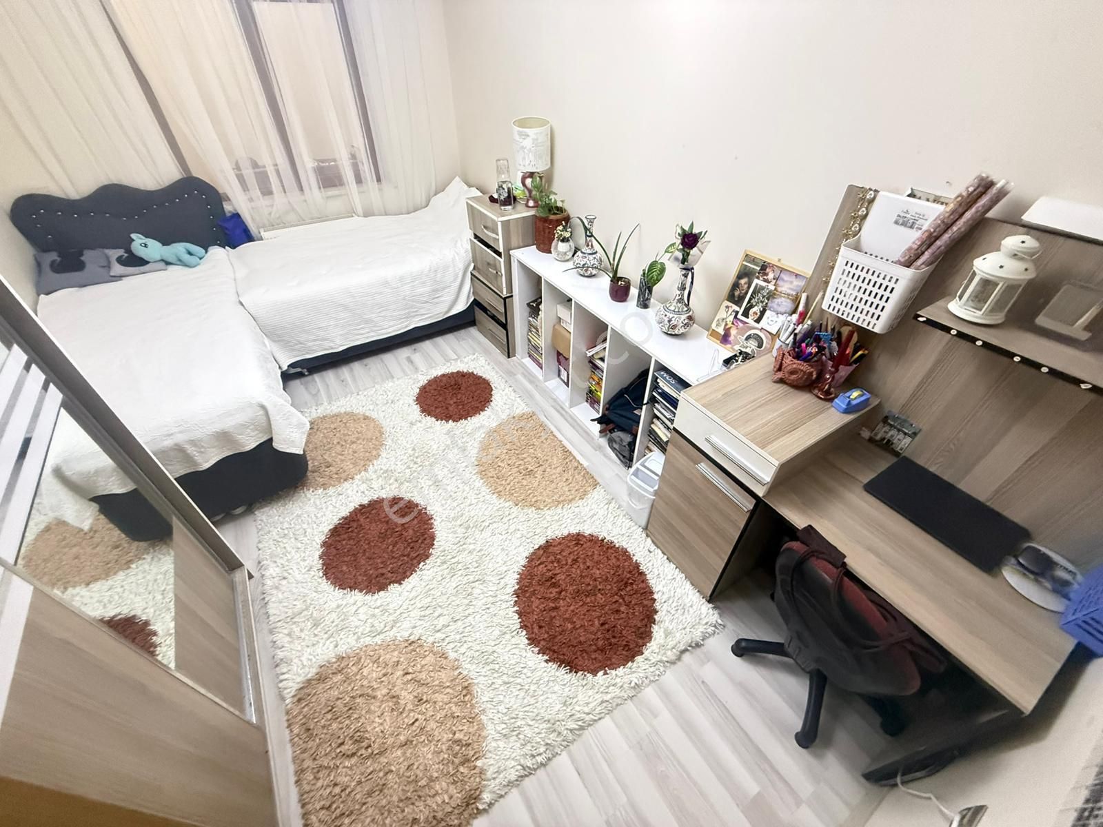 Pursaklar Mehmet Zengin Emlak'tan Otoparklı Çift Banyolu 1.kat 3+1 Lüks Sitede Daire - Görsel 15