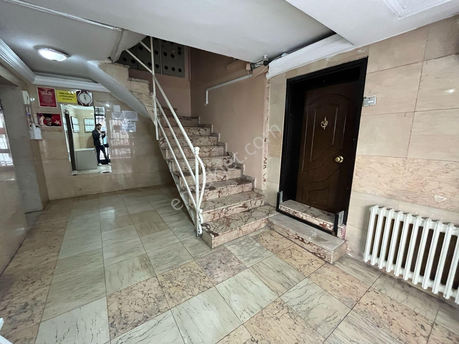 Asil'den İnönü Cad. 3+1 Full Yapılı Otoparklı Geniş Ferah Daire - Görsel 28