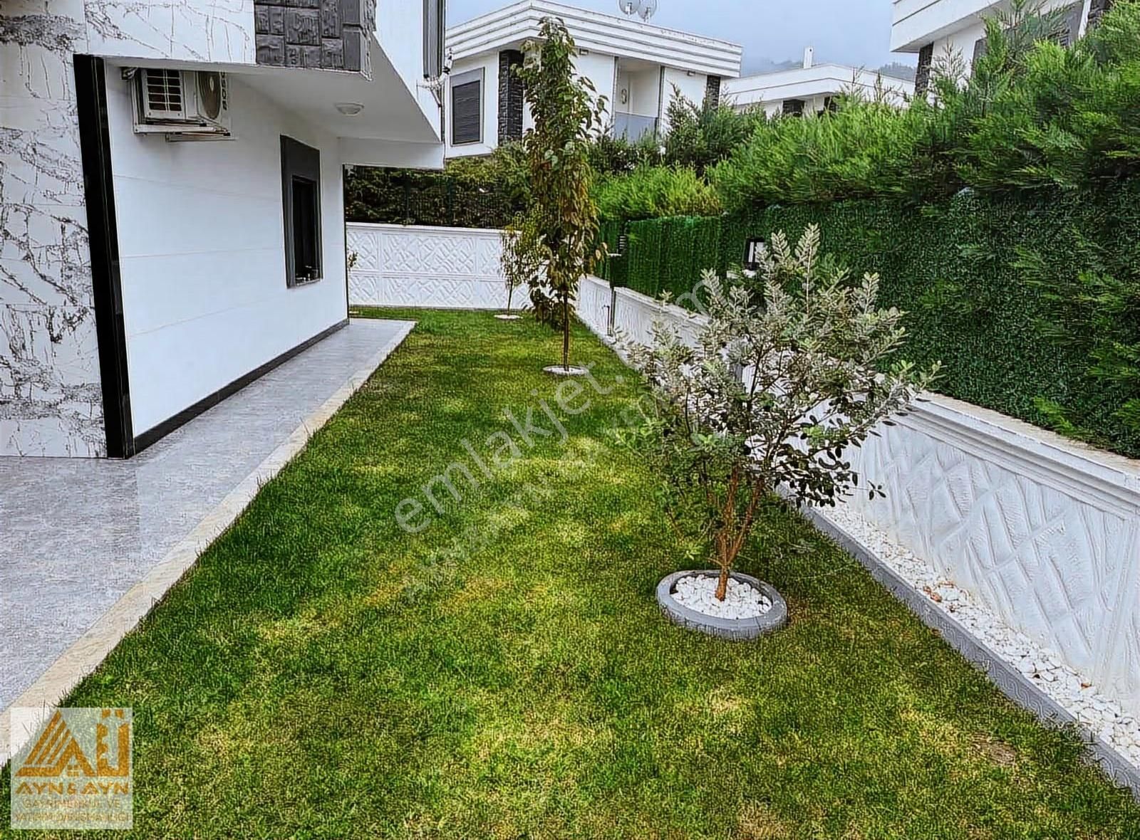 Kuşadası'nda Fırsat Ultra Lüks Villa - Görsel 11