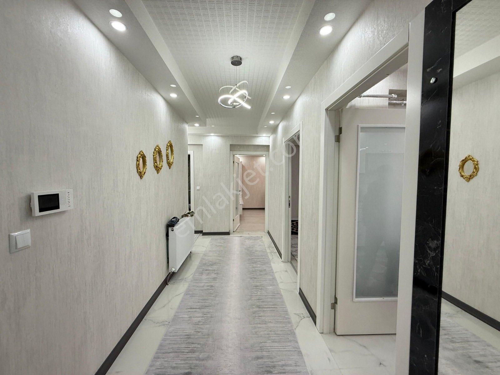 Ankara Keciören Karakaya Mahallesinde Cambalkonlu,manzaralı 3+1 Daire - Görsel 34