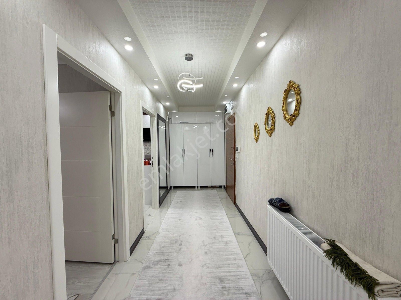 Ankara Keciören Karakaya Mahallesinde Cambalkonlu,manzaralı 3+1 Daire - Görsel 35