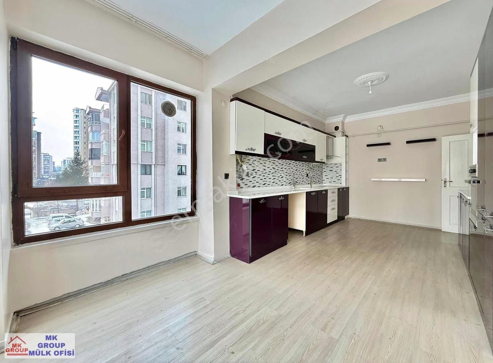 Yenidoğan'da Site İçerisinde Ultra Geniş Full Yapılı 3+1 Satılık - Görsel 11