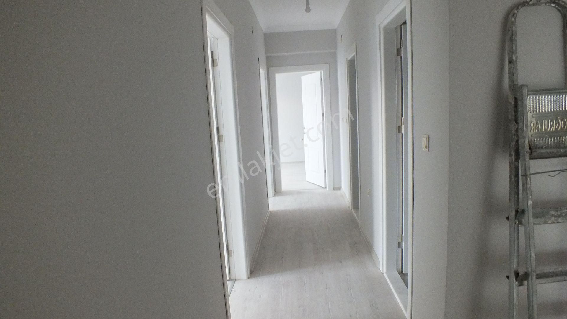 Çukurçayır Mısırlı Kiralık 8. Kat 3+1 155m2 Sıfır Daire - Görsel 13