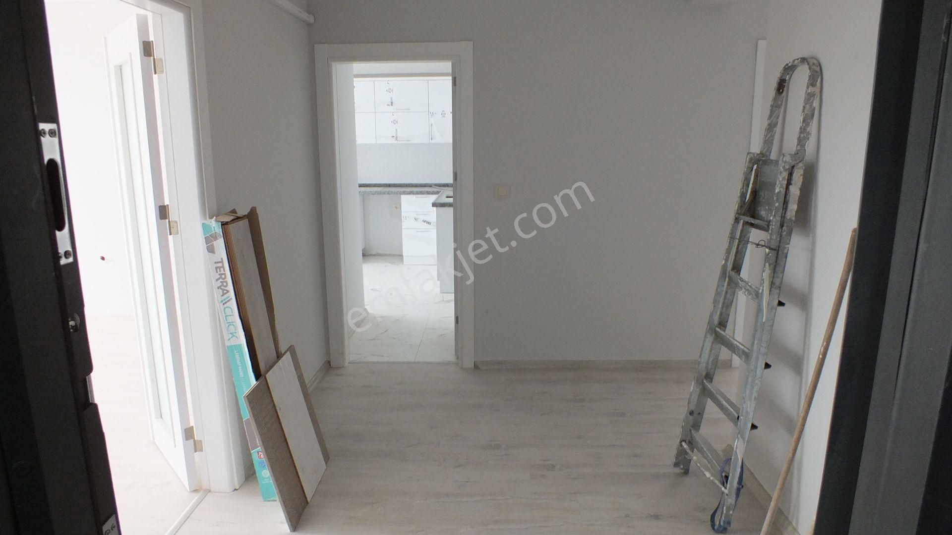 Çukurçayır Mısırlı Kiralık 8. Kat 3+1 155m2 Sıfır Daire - Görsel 2