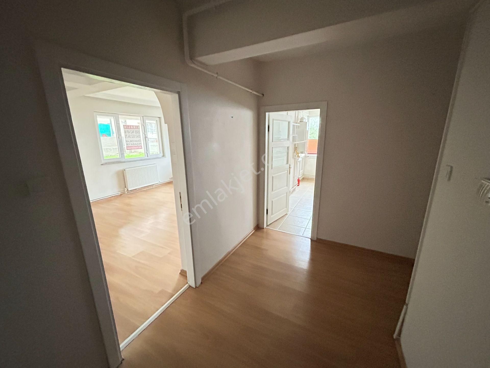 Cihan Emlaktan Kiralık Paşabayırda Ana Cadde Üzeri Otoparklı 2+1 Daire - Görsel 7