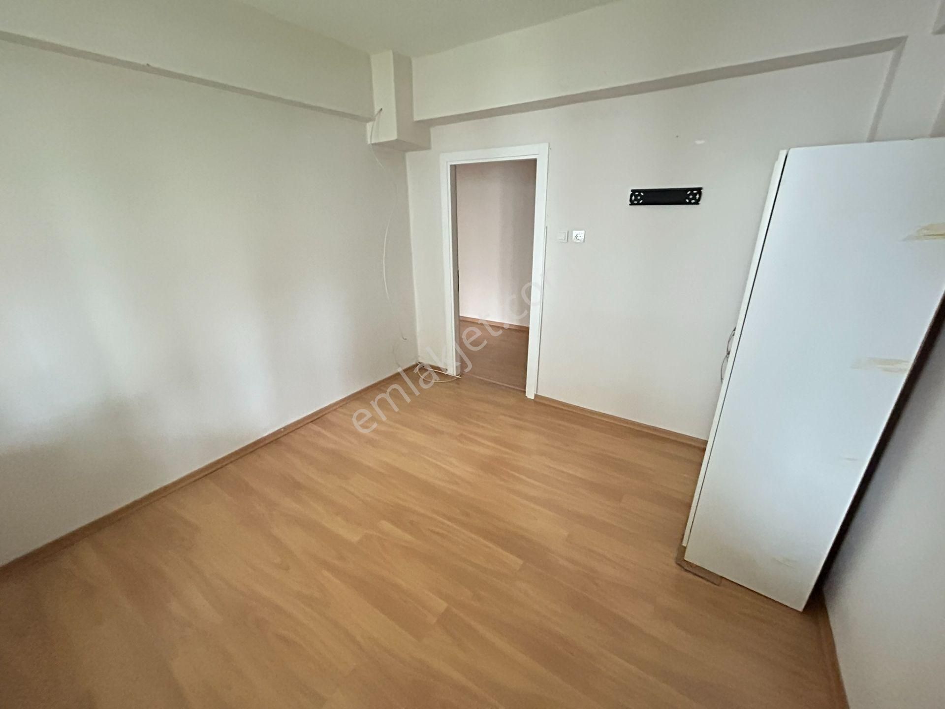 Cihan Emlaktan Kiralık Paşabayırda Ana Cadde Üzeri Otoparklı 2+1 Daire - Görsel 24