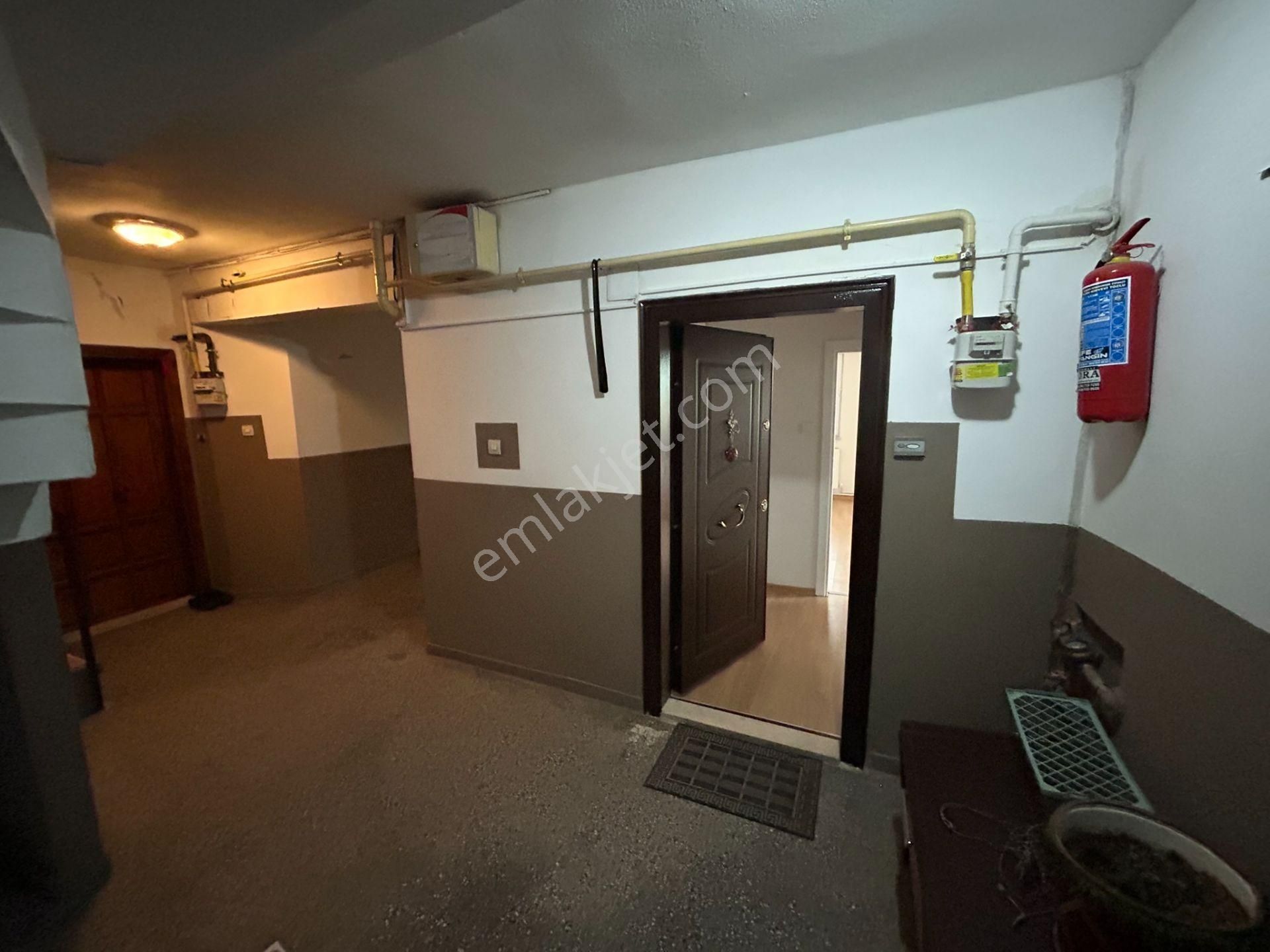 Cihan Emlaktan Kiralık Paşabayırda Ana Cadde Üzeri Otoparklı 2+1 Daire - Görsel 31