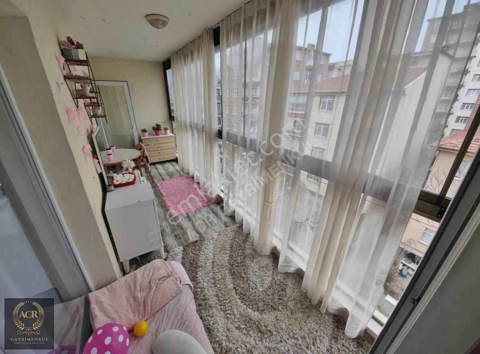 Acrden Metroya Yürüme Mesafesinde 4.5+1 Yeni Bina165m2 Net Daire - Görsel 2