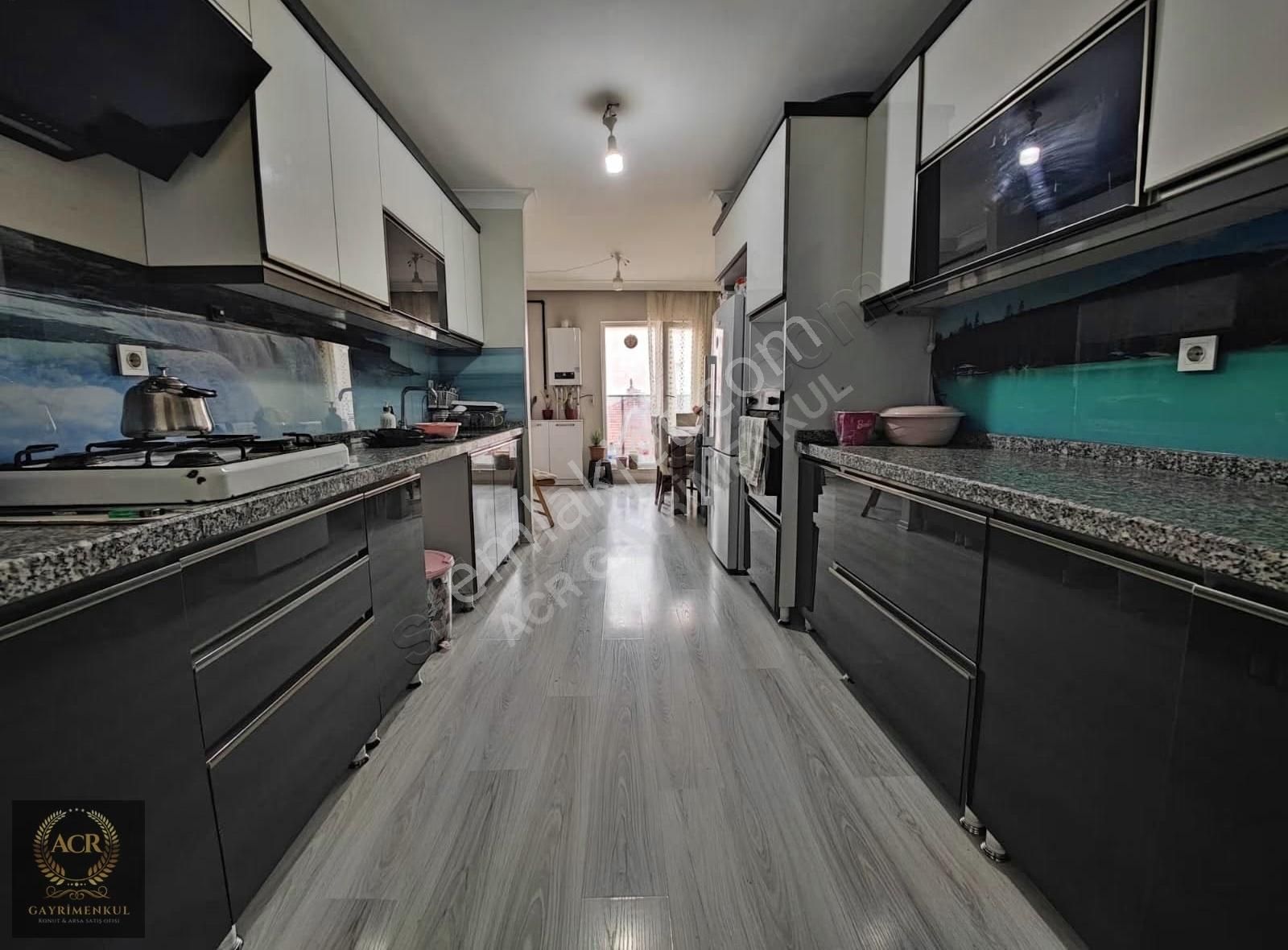 Acrden Metroya Yürüme Mesafesinde 4.5+1 Yeni Bina165m2 Net Daire - Görsel 20