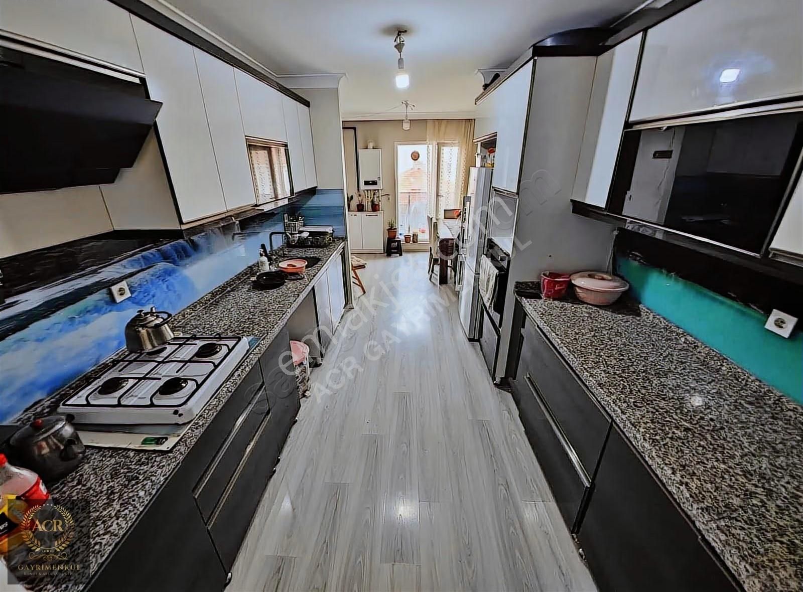 Acrden Metroya Yürüme Mesafesinde 4.5+1 Yeni Bina165m2 Net Daire - Görsel 31