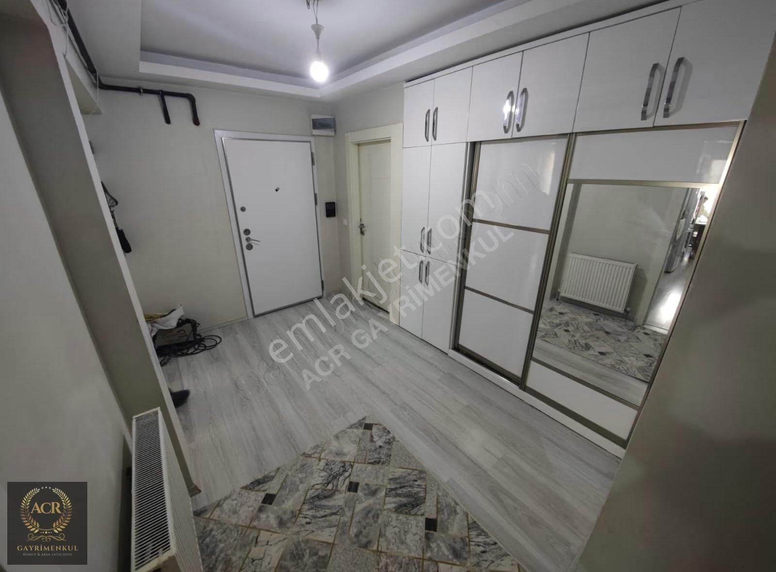 Acrden Metroya Yürüme Mesafesinde 4.5+1 Yeni Bina165m2 Net Daire - Görsel 9