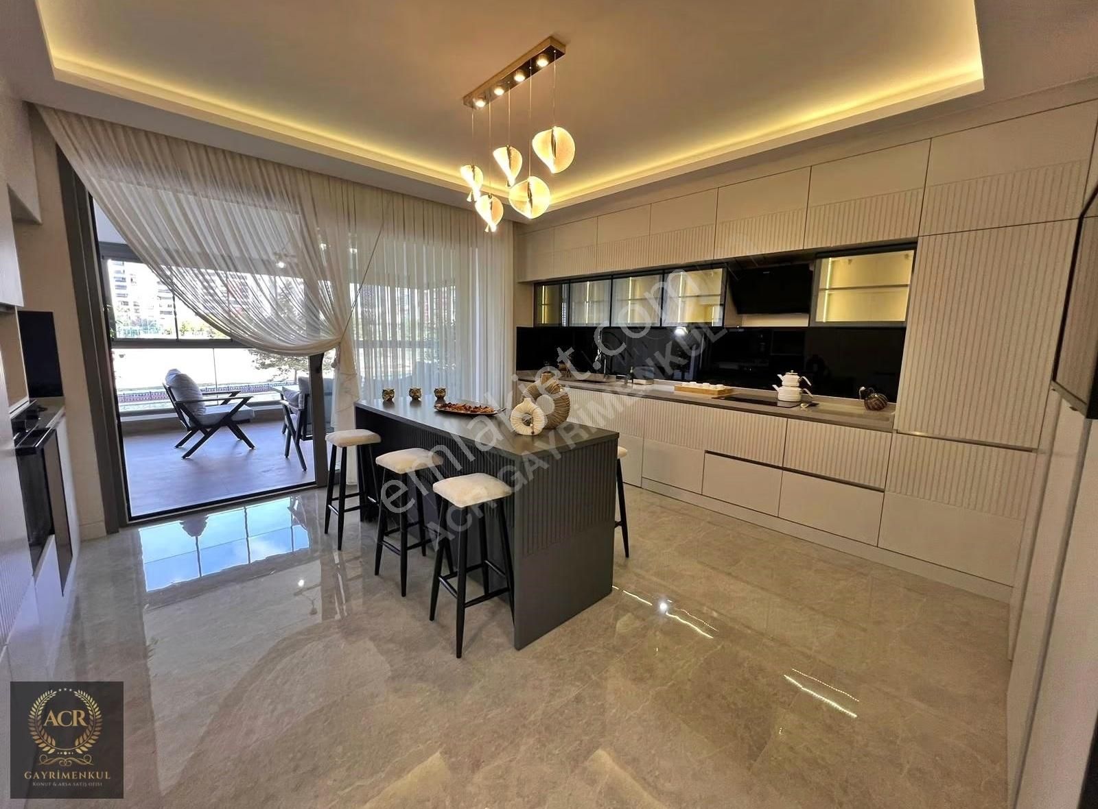 Acr'den Geniş M2 Ve Göz Alıcı Yapısıyla Mega Lüks 5.5+1 Daire - Görsel 5