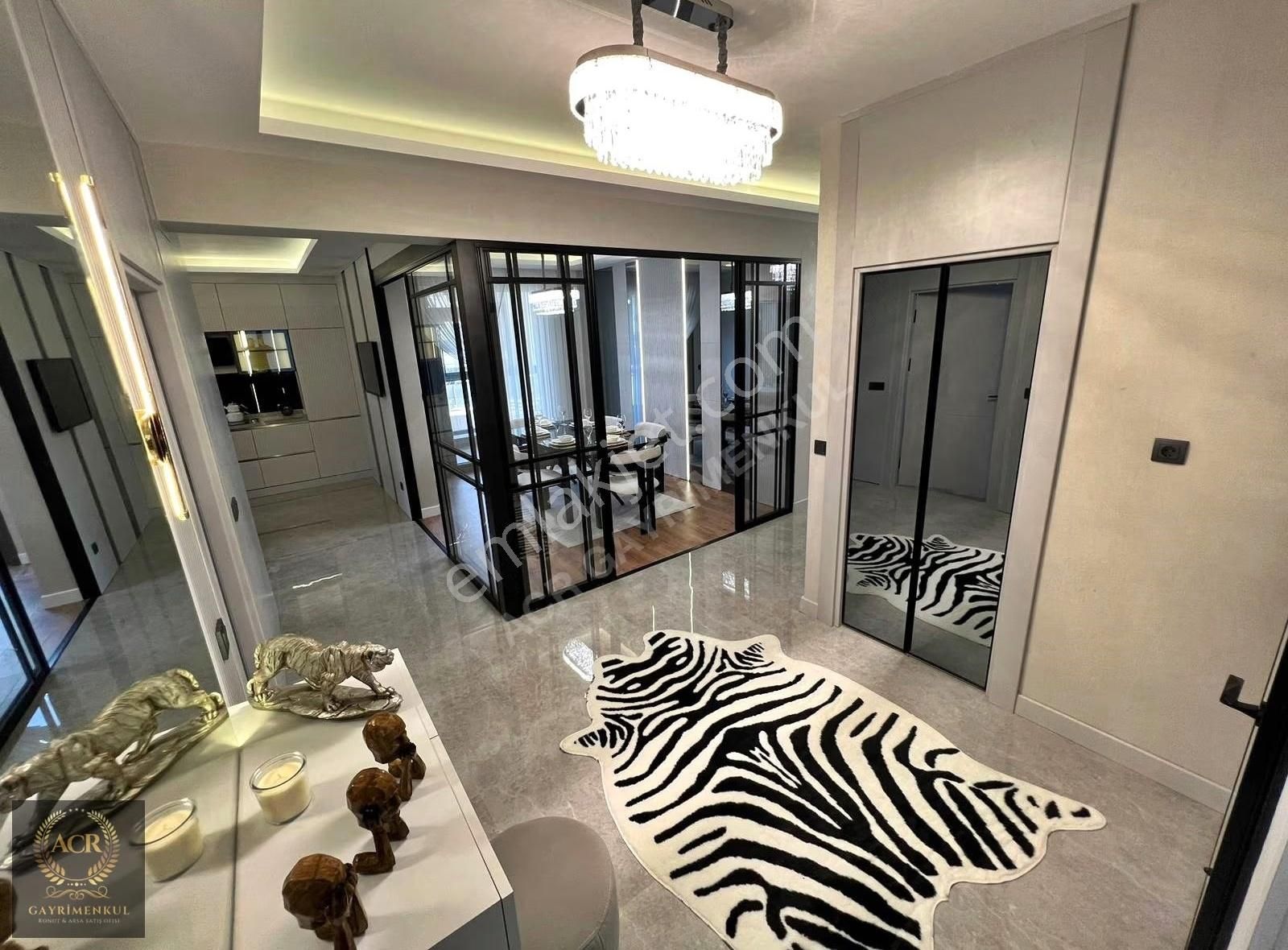 Acr'den Geniş M2 Ve Göz Alıcı Yapısıyla Mega Lüks 5.5+1 Daire - Görsel 13