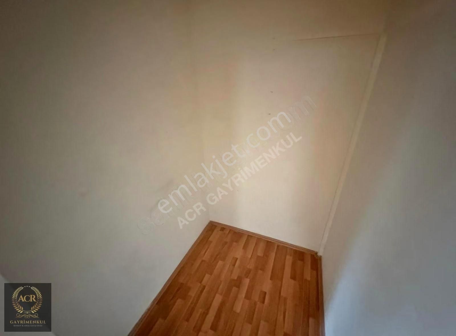 Acr'den Salı Pazarı Yakını Geniş M2 Giyinme Odalı 3.5+1 Daire - Görsel 34