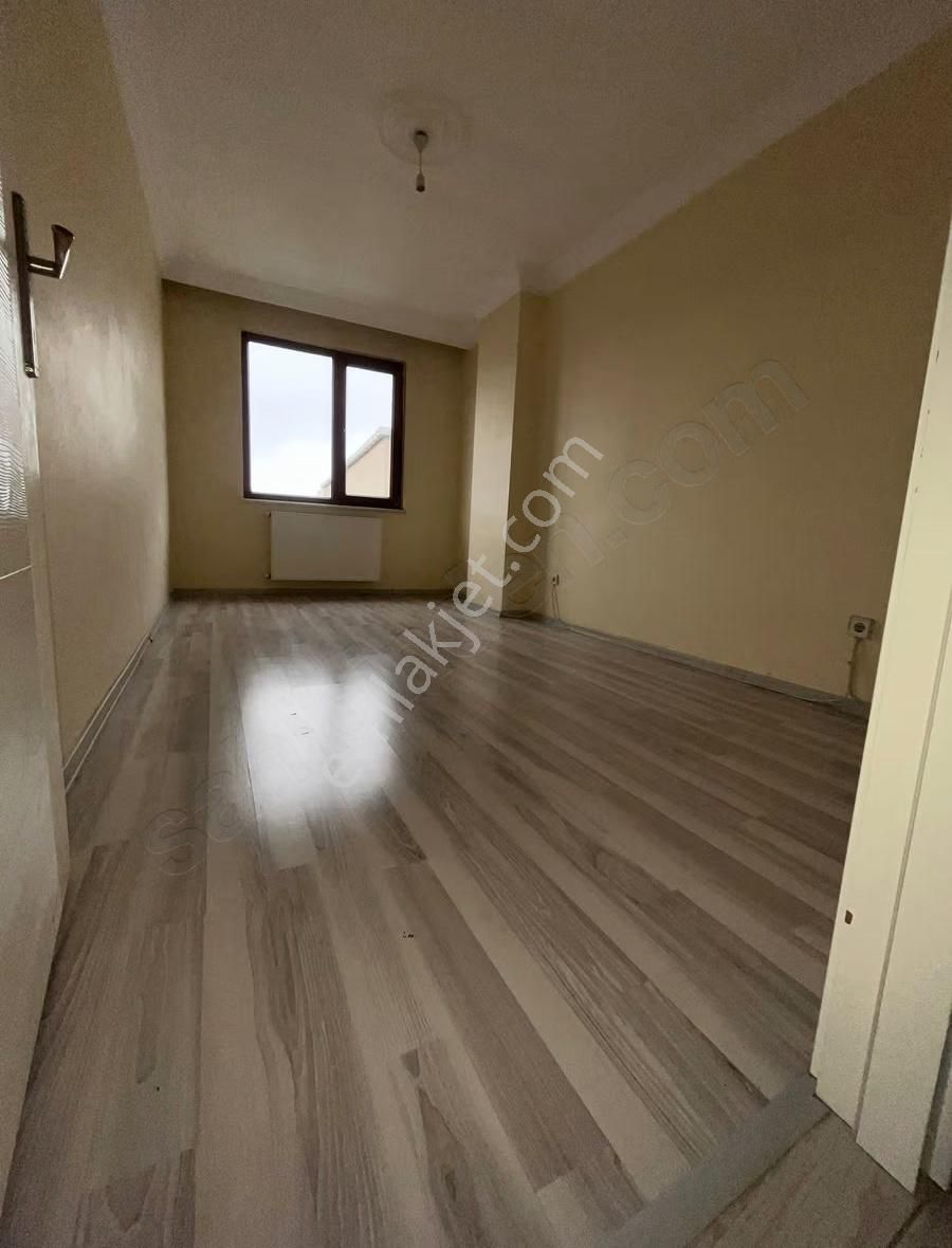 Sarıgazi Mahallesinde 2+1 90 M2 Hastaneye Yakın Kiralık Daire - Görsel 4