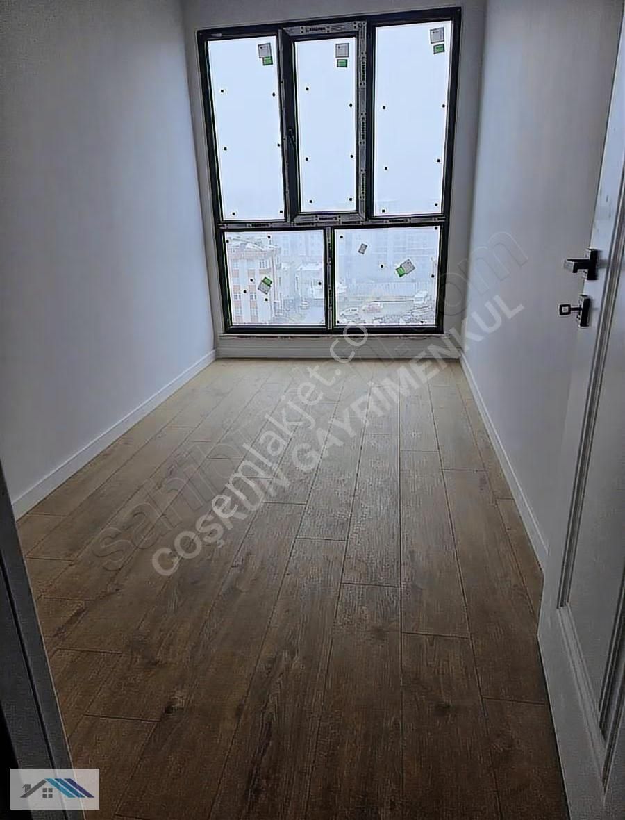 Pendik Velibaba Ana Cadde Üzeri Satılık 2+1 - Görsel 11