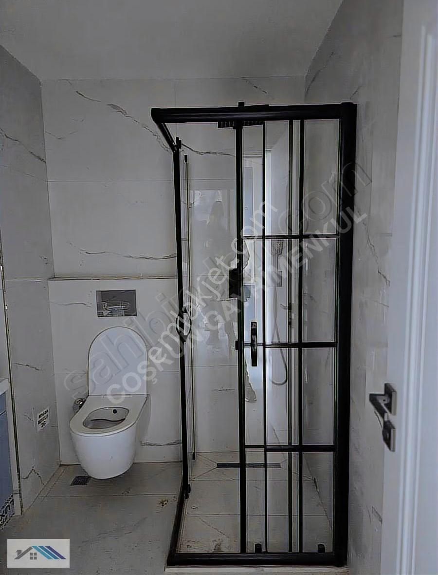 Pendik Velibaba Ana Cadde Üzeri Satılık 2+1 - Görsel 23