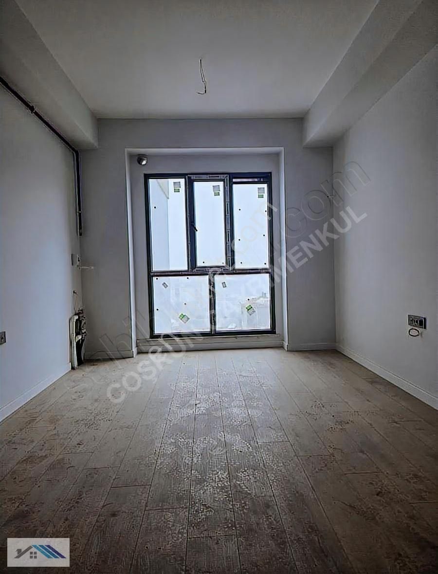 Pendik Velibaba Ana Cadde Üzeri Satılık 2+1 - Görsel 15