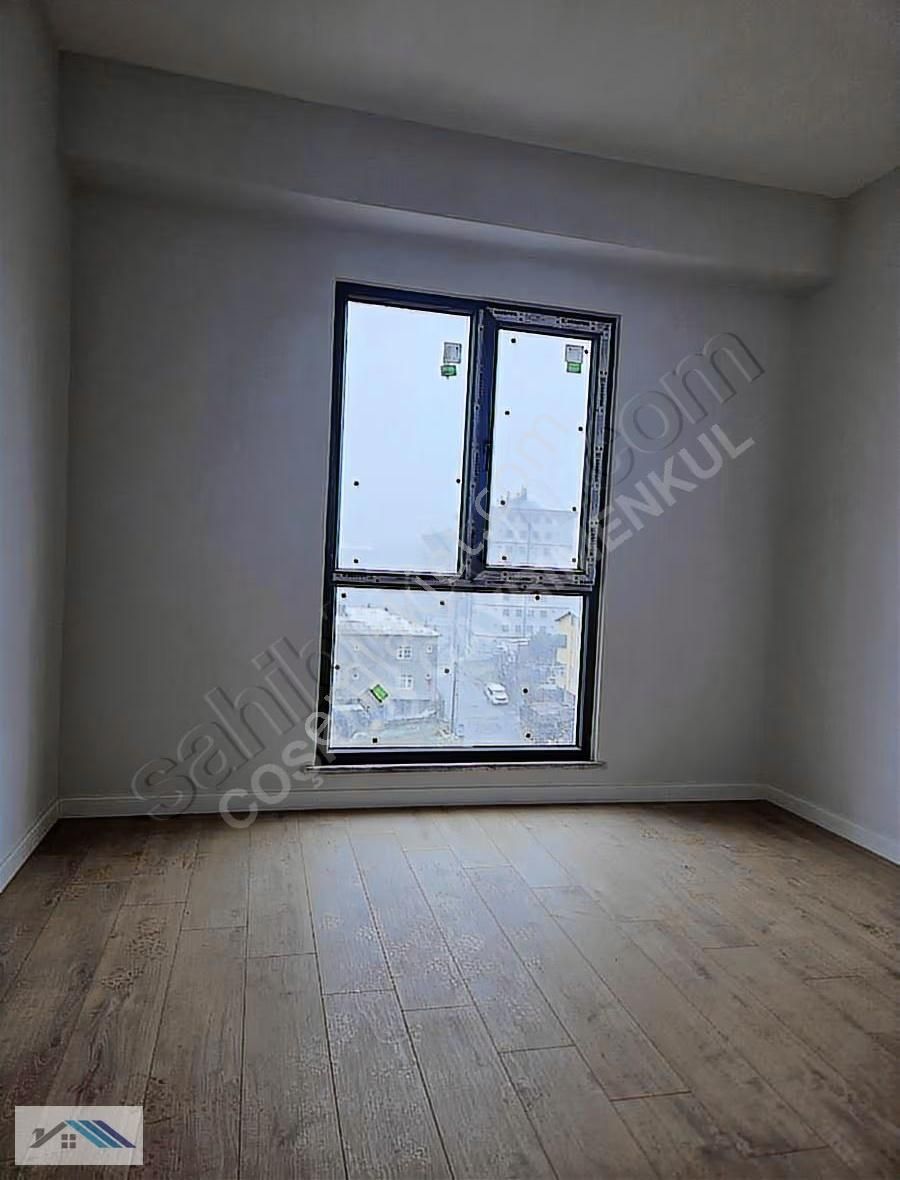 Pendik Velibaba Ana Cadde Üzeri Satılık 2+1 - Görsel 14