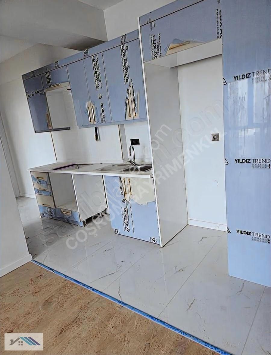 Pendik Velibaba Ana Cadde Üzeri Satılık 2+1 - Görsel 20