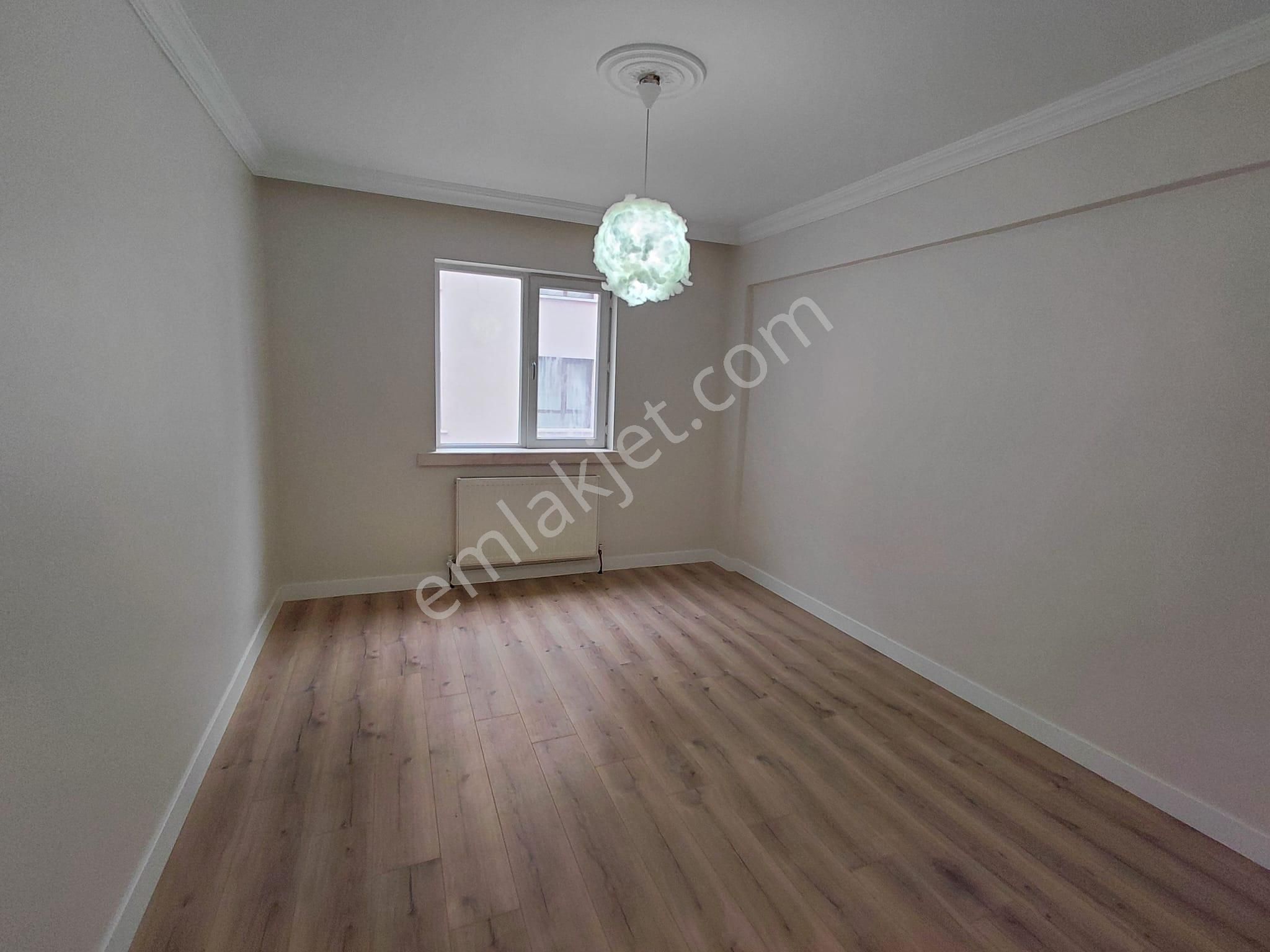 Vatan'da Bademlikte 3.ara Katta Asansörlü Lüx Yapılı 125 M2 3+1 - Görsel 6