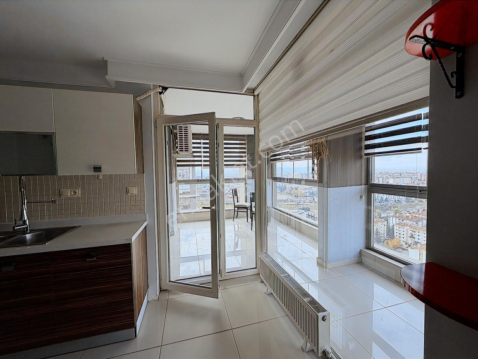 Batıkent Atlantis City Mercan Blokta 23. Kat 4+1 Kiralık Daire - Görsel 5