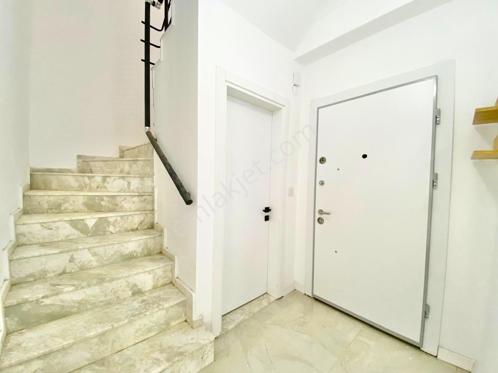 Yüksel'den Güre'de Eşsiz Çay Manzarası İle Ultra Lüks Satılık Geniş Villa - Görsel 17