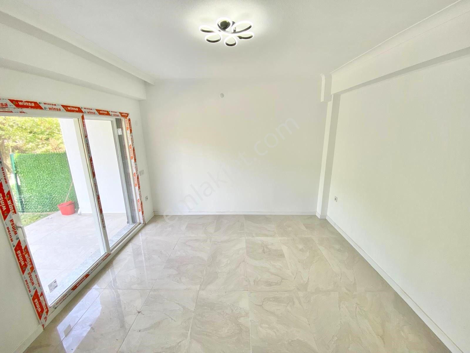 Yüksel'den Güre'de Eşsiz Çay Manzarası İle Ultra Lüks Satılık Geniş Villa - Görsel 15