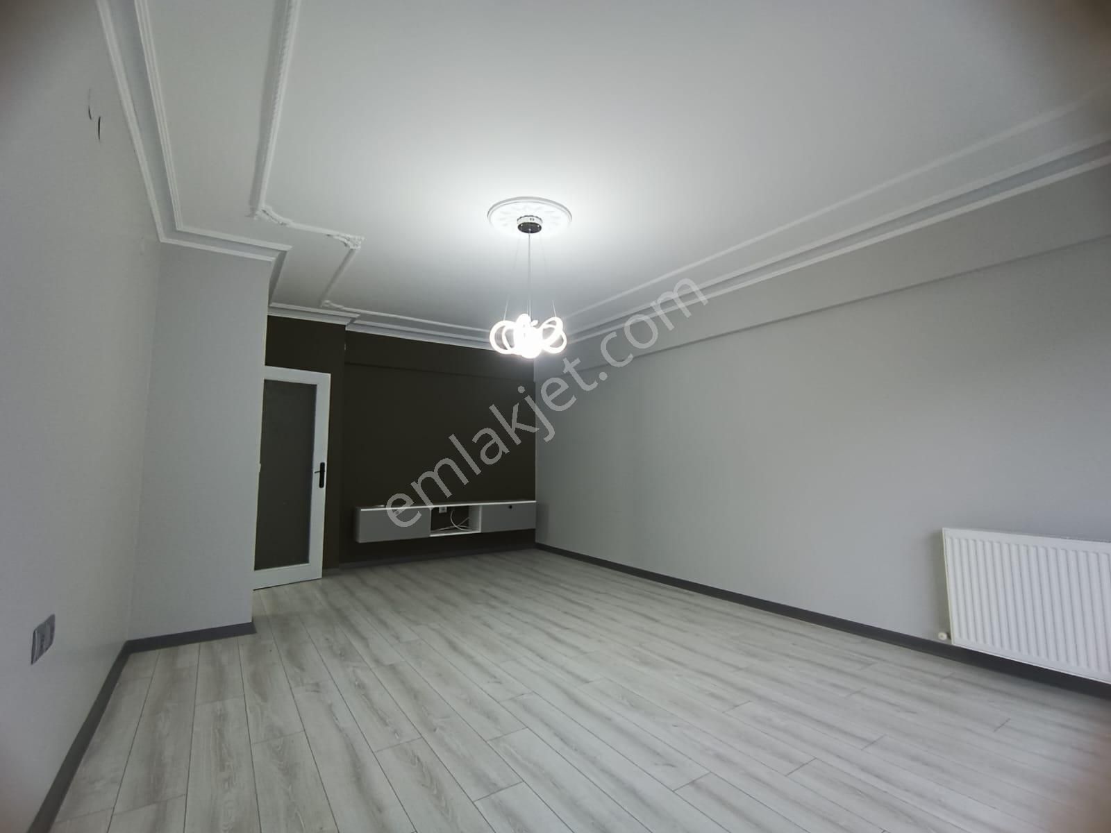 Sincan Tandoğan Mahallesinde 3+1 Satılık Geniş Daire - Görsel 8