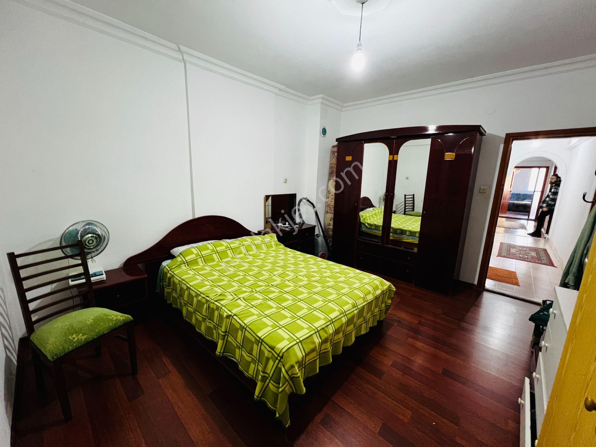 Cadde Üstü Çok Geniş Fırsat 3+1 Daire - Görsel 16