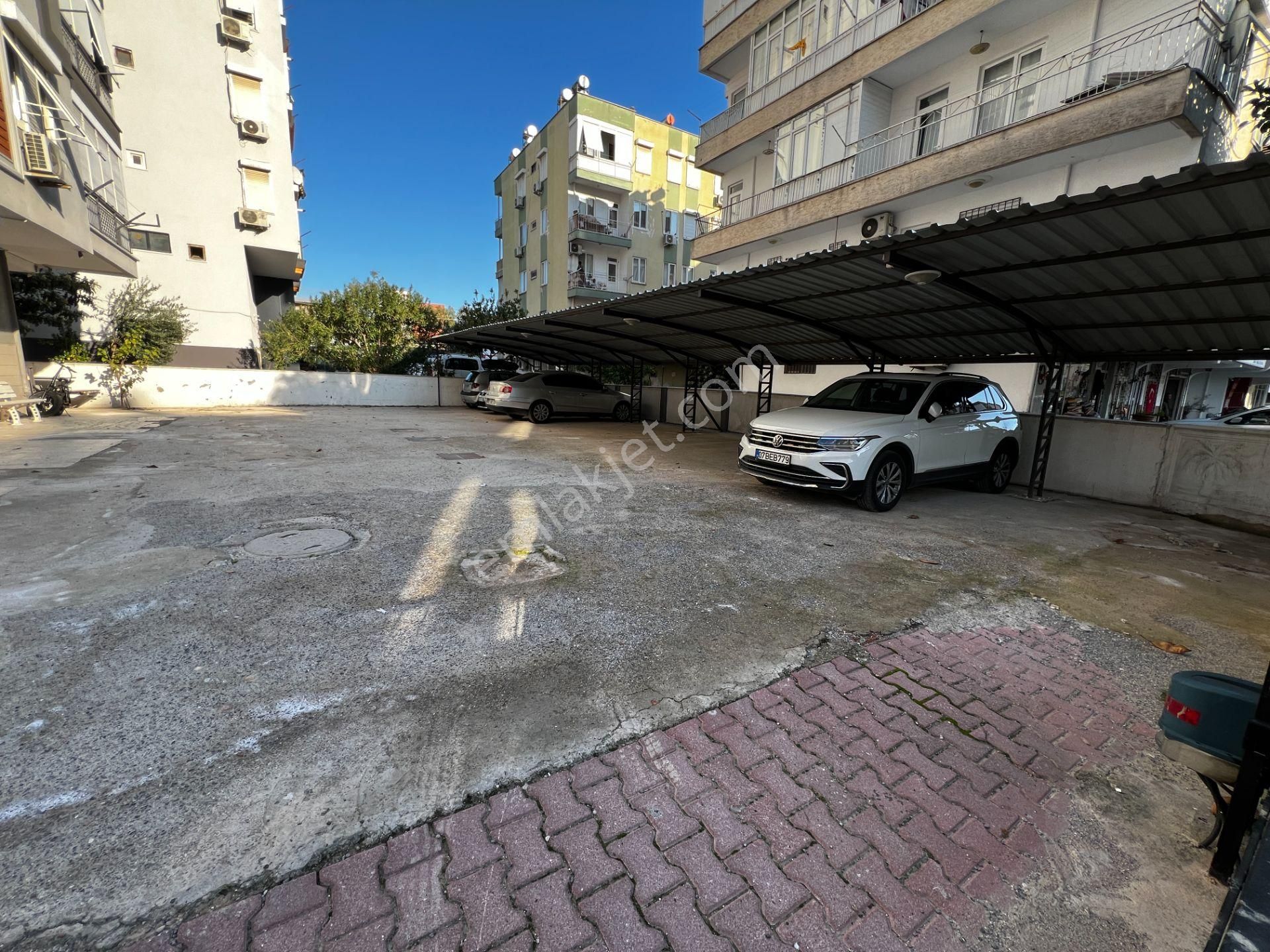 Cadde Üstü Çok Geniş Fırsat 3+1 Daire - Görsel 28