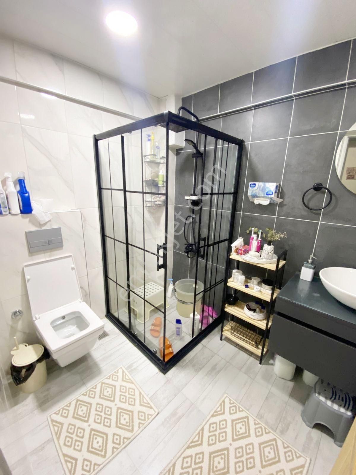 Çukurova Huzurevleri Mahallesinde 4 Katlı Asansörlü Binada 3+1 Kilerli Doğalgazlı İçerisi Yapılı - Görsel 16