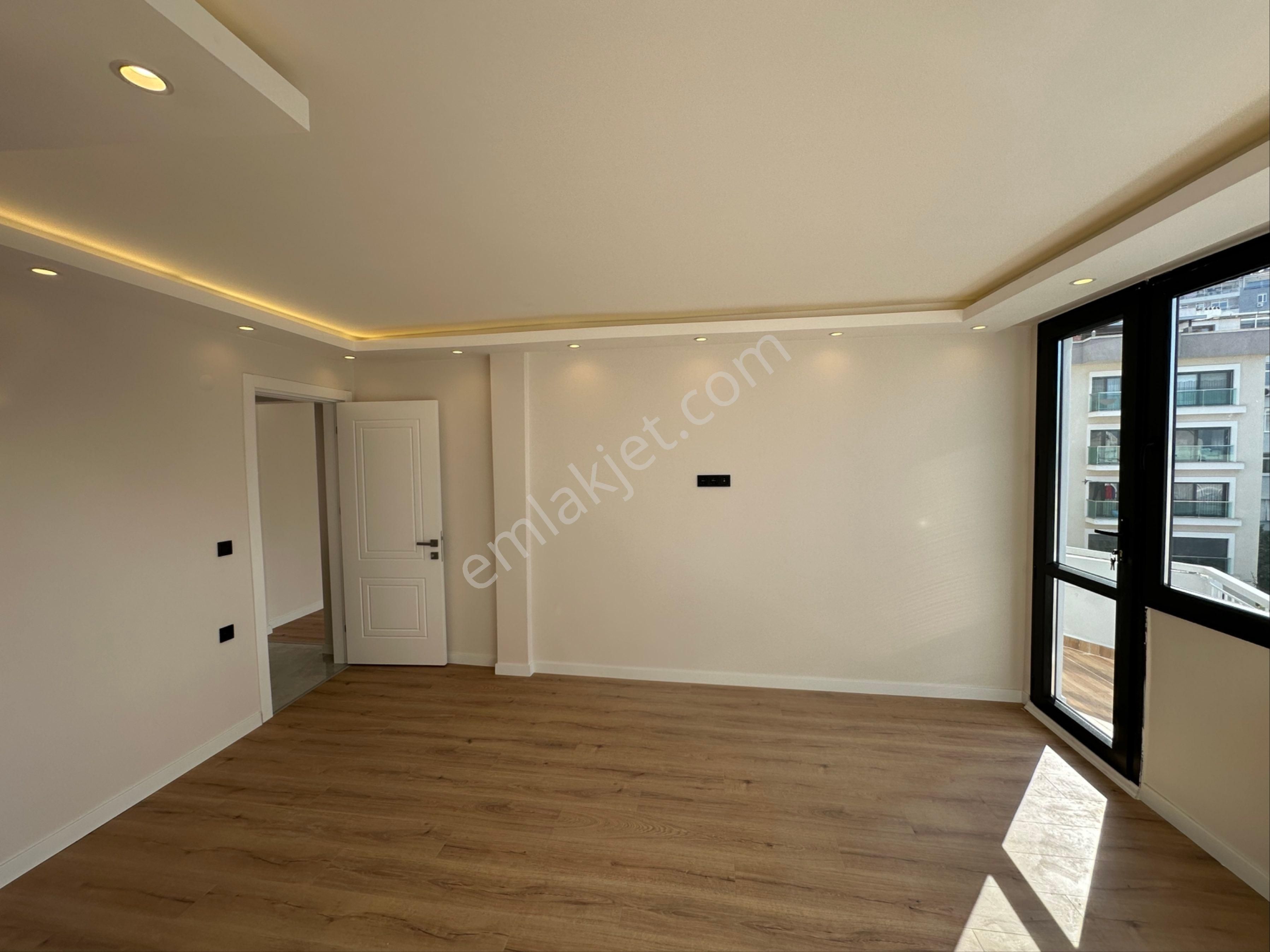 Msg'den Vali Vecdi Gönül Karşısı Deniz Manzaralı 3+1 Geniş Daire - Görsel 9