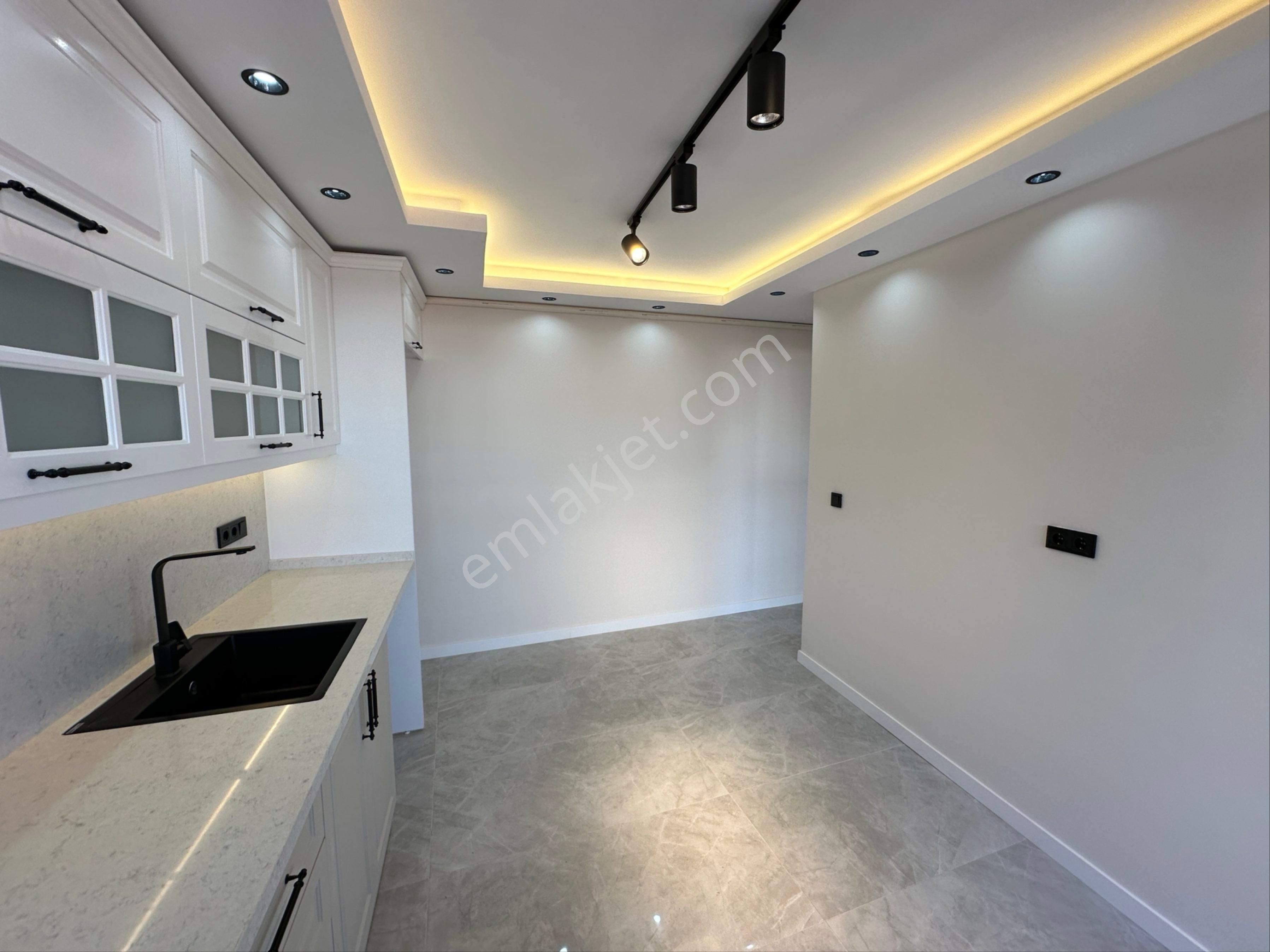 Msg'den Vali Vecdi Gönül Karşısı Deniz Manzaralı 3+1 Geniş Daire - Görsel 43