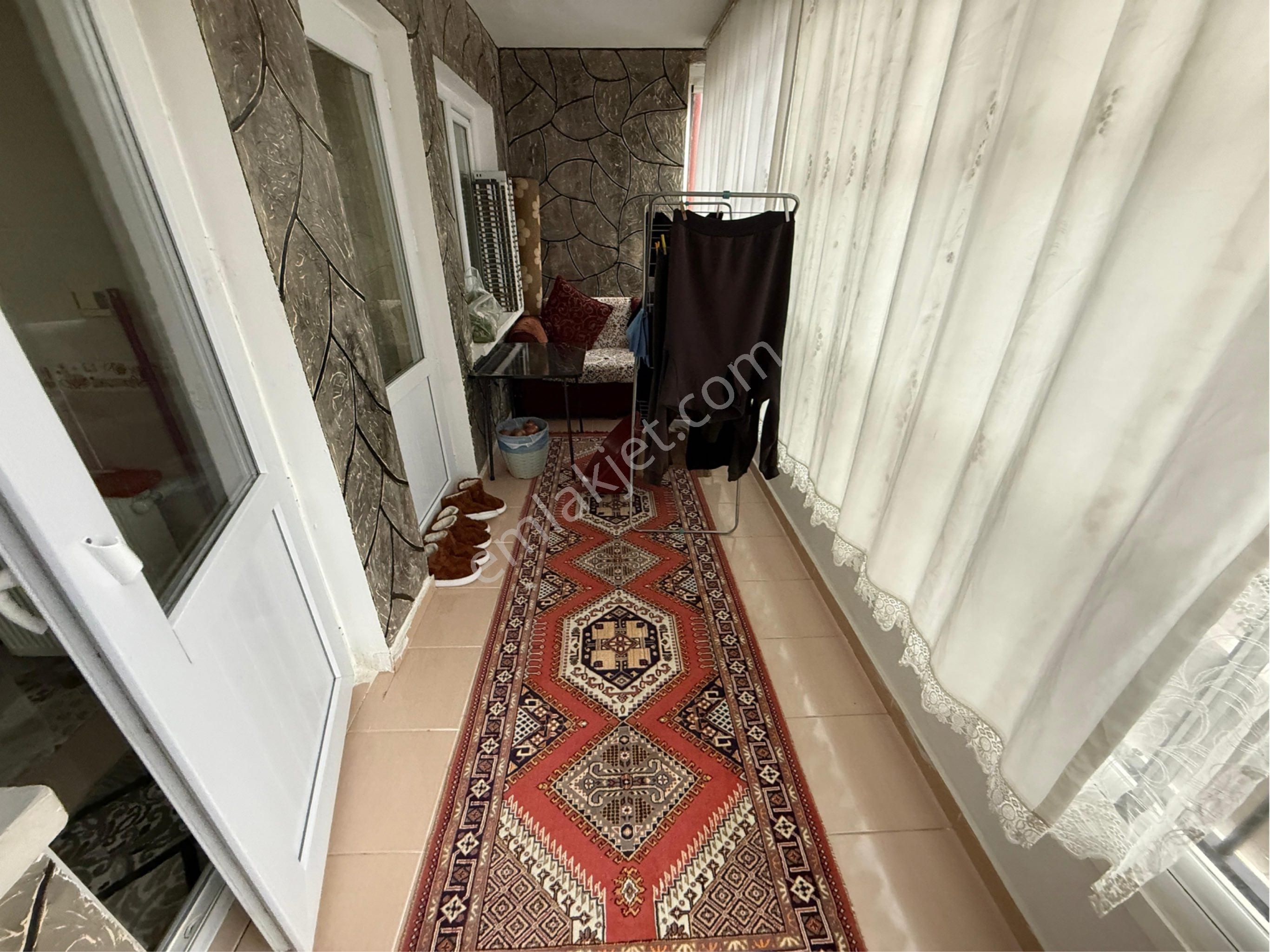 Öz Maşallah Dan Sakin Sokakta Geniş Şık 3+1daire Asansörlü İskanlı - Görsel 16