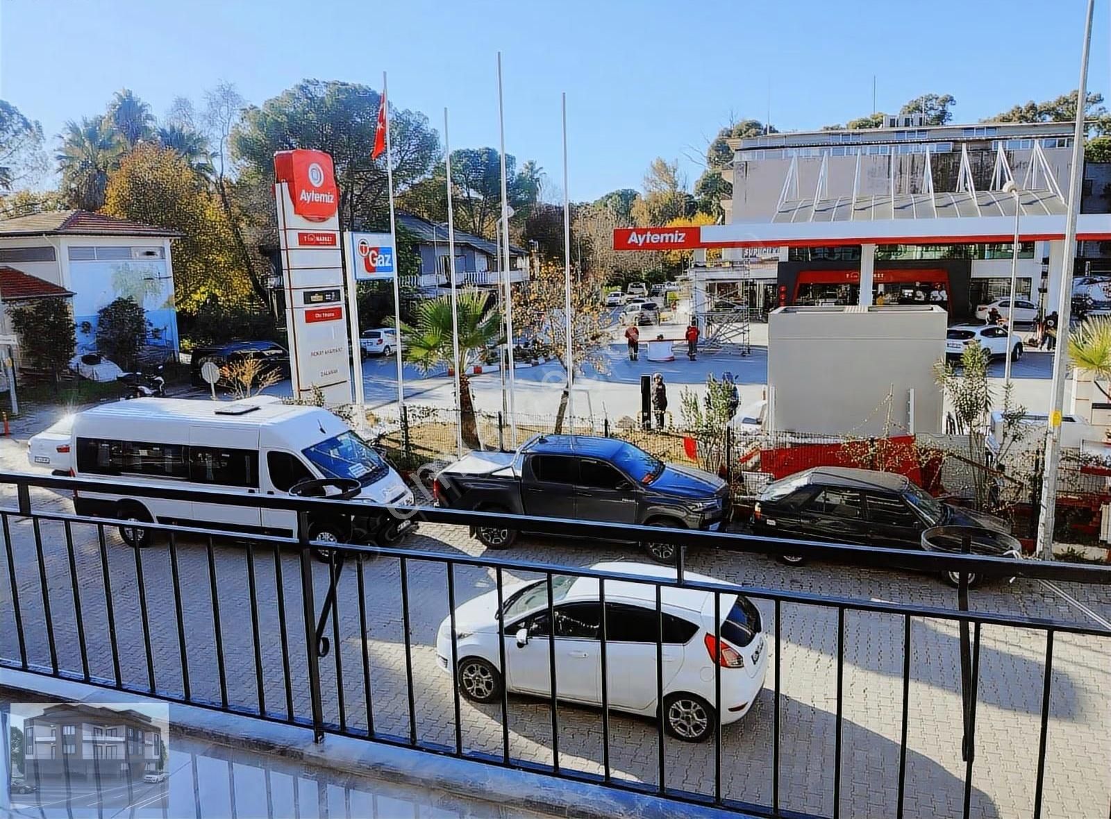 Dalamn/merkezde Sıfır Eşyalı 2+1=135m2 Daire Satılık - Görsel 9