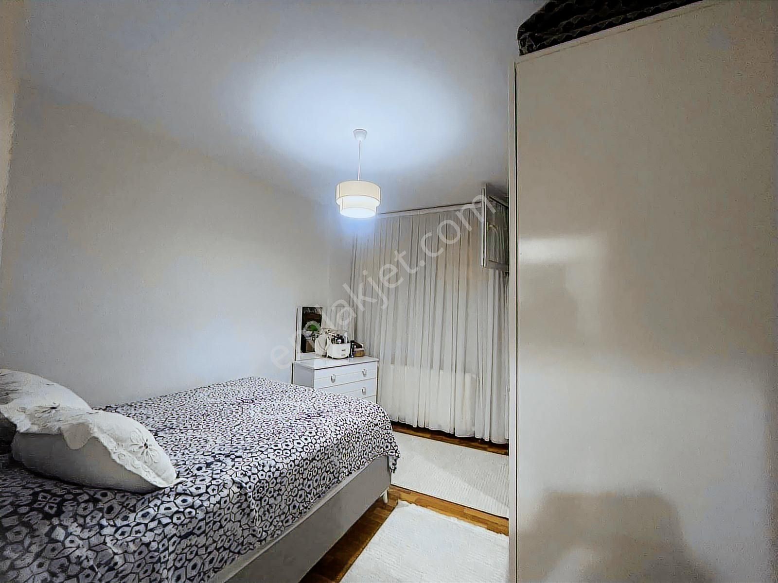 Ecem Emlaktan Silivrikapıda 13 Yıllık Binada Bahçe Katı - Görsel 21