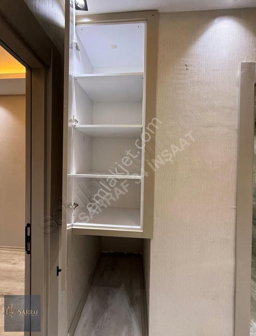 Sarraftan Site İçerisinde Beylikdüzü Cumhuriyette 2+1 Daire - Görsel 11