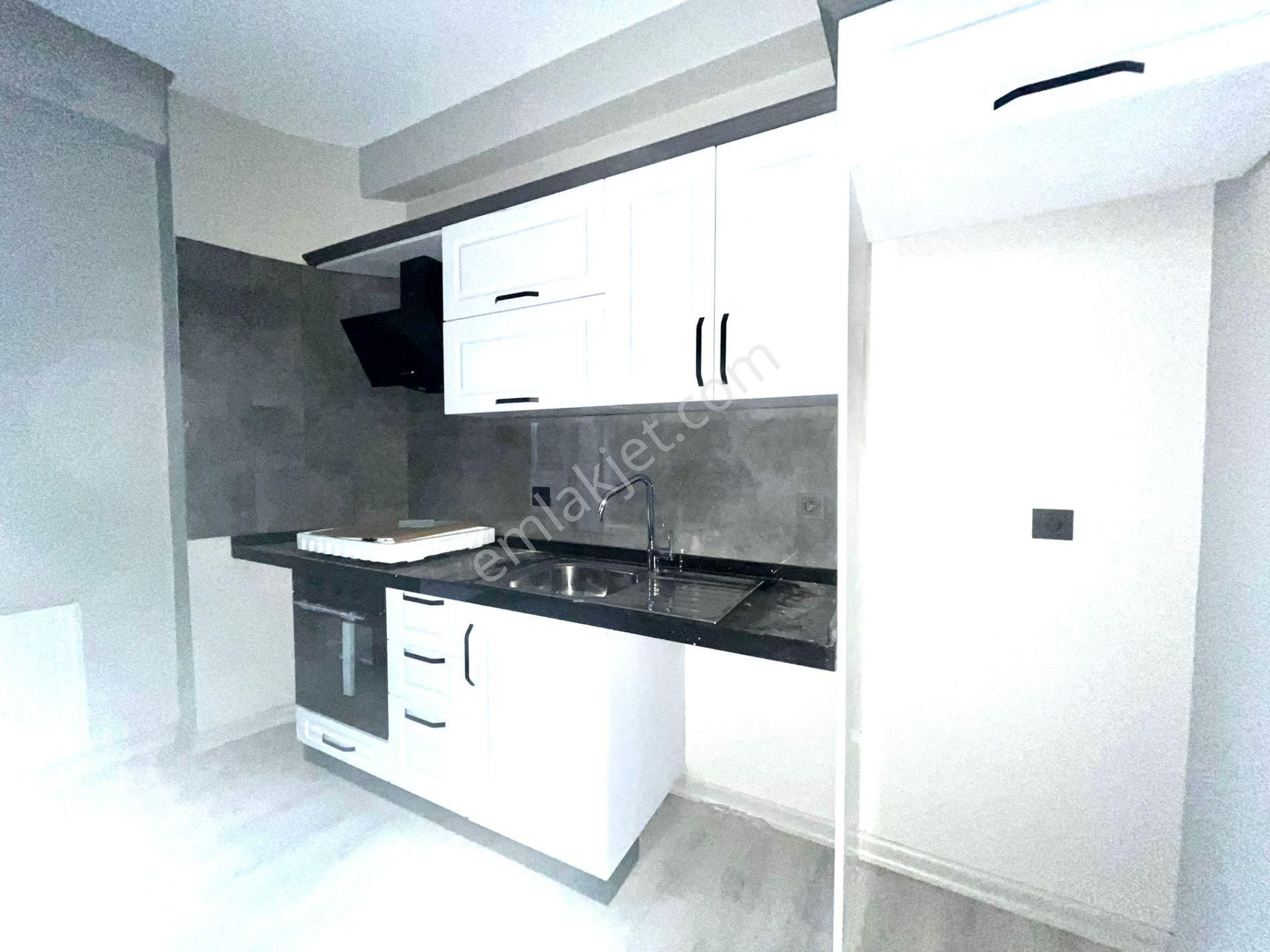 Yükselden Kadıköyde Sıfır Geniş Balkon 1+1 Yüksek Giriş Satılık Lüx Daire - Görsel 5
