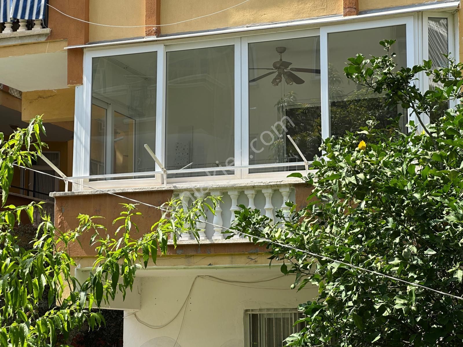 Tosmur'da Denize 150 Mt Ayrı Mutfaklı 2+1 Daire - Görsel 16