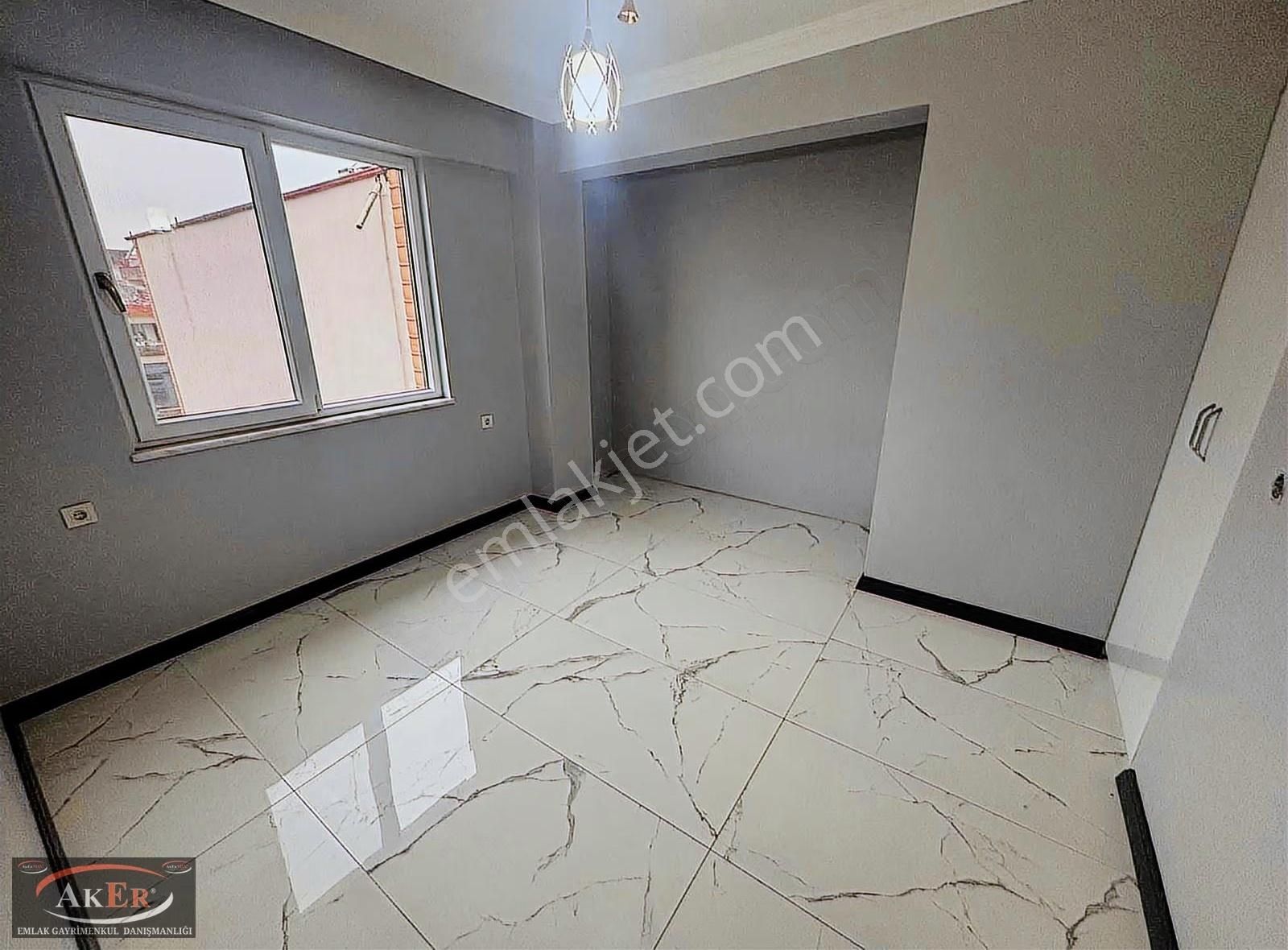 Ultra Lüks Ekstralı Ön Cephe Çift Balkonlu İskanlı 3+1 Daire - Görsel 17