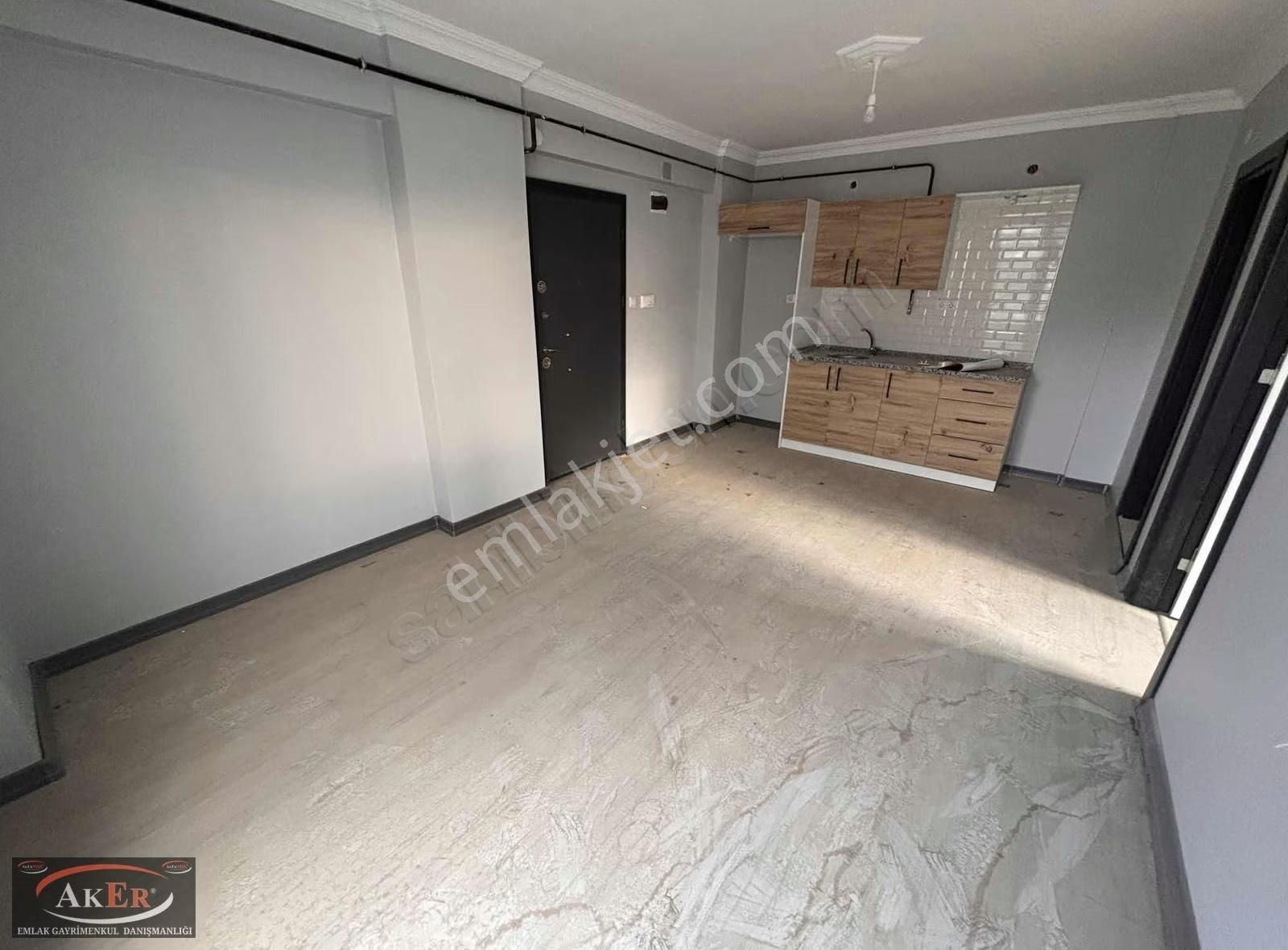 Adliye Arkası Ön Cephe Sıfır İskanlı 1+1 Daire - Görsel 12