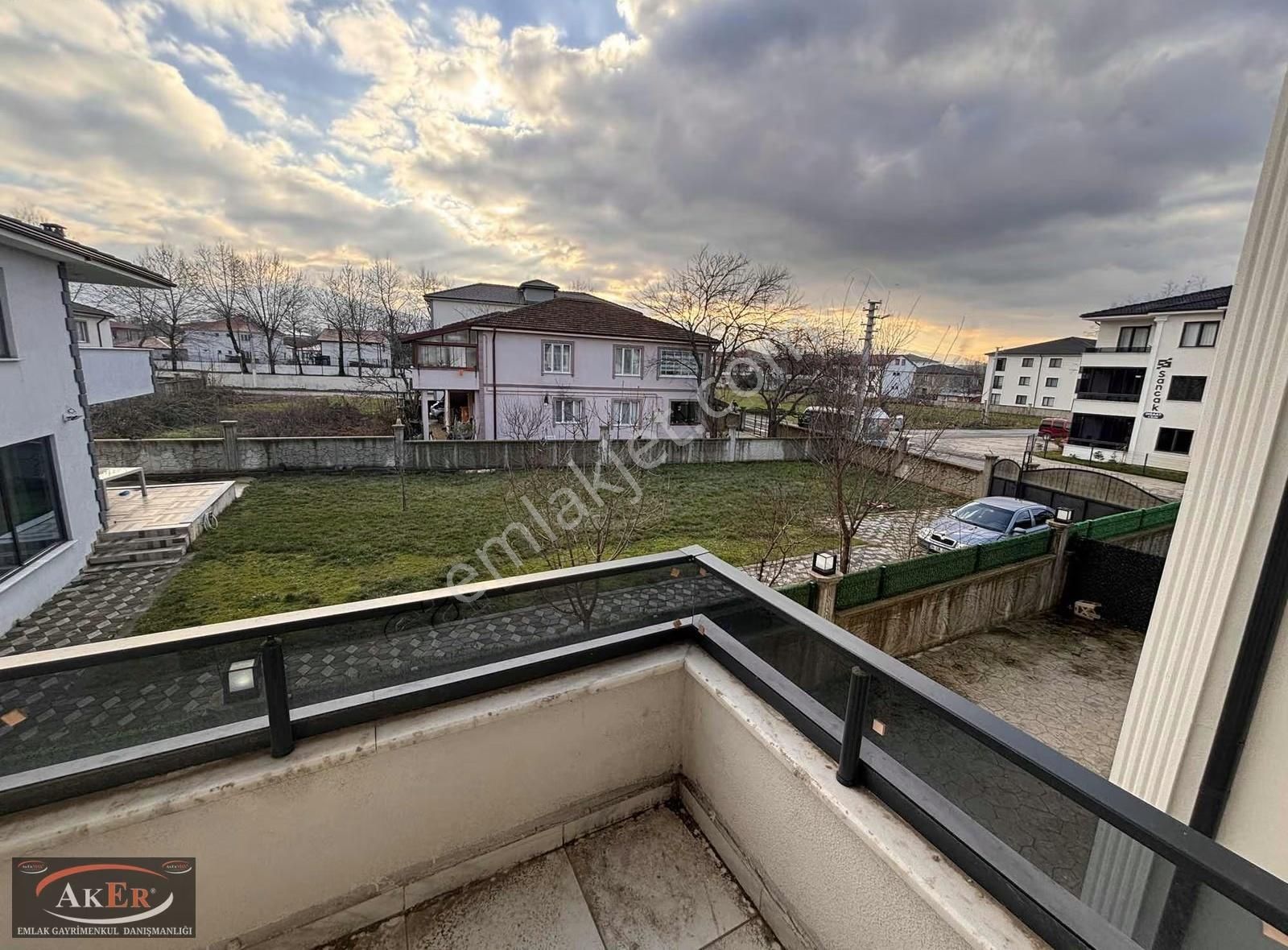 Spor Kompleksi Arkası Ara Kat İskanlı 1+1 Daire - Görsel 6