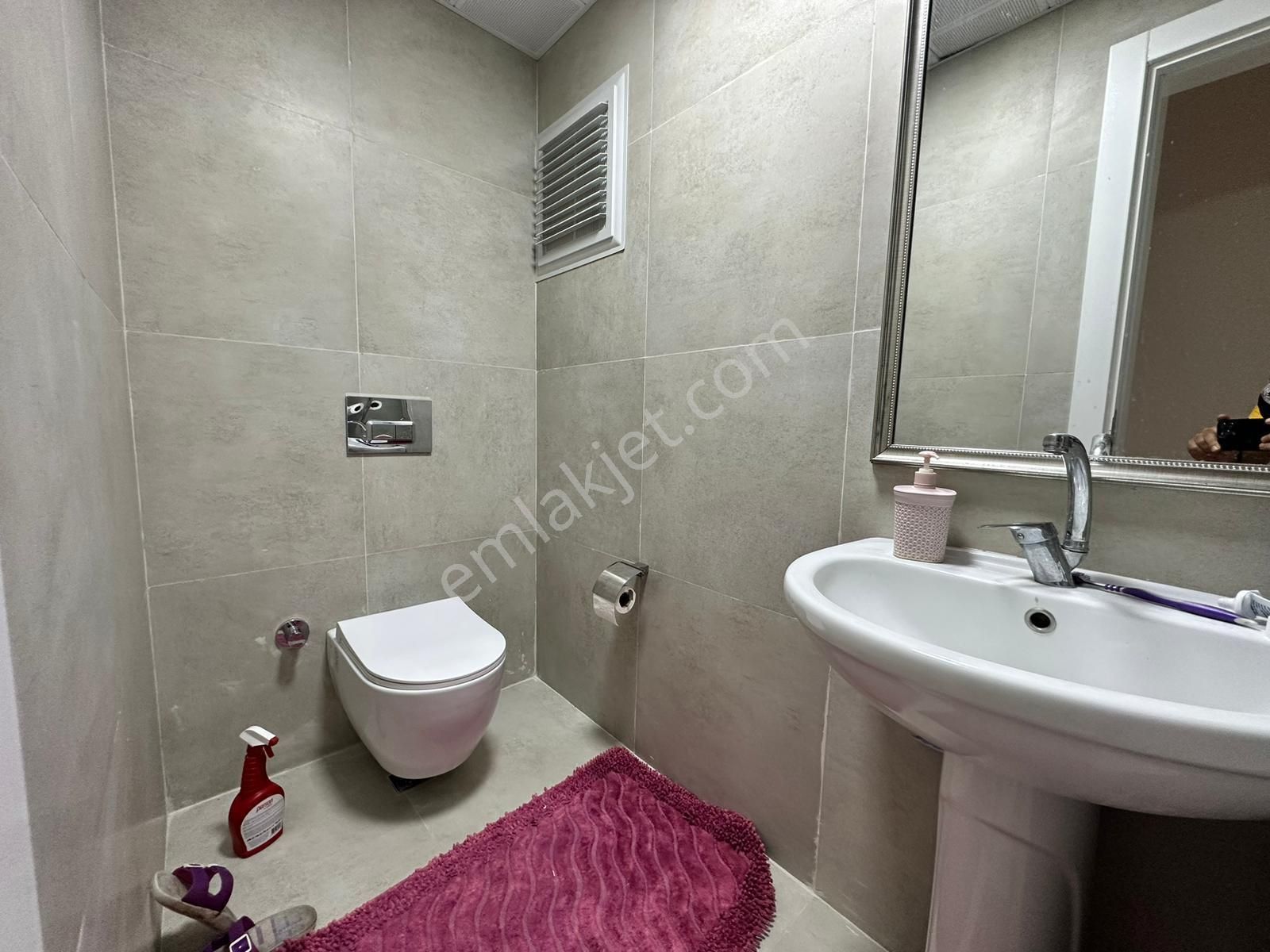 Denize 100 Mt. Mesafede İçi Yapılı Ebeveyn Banyolu Arakat 3+1 - Görsel 20