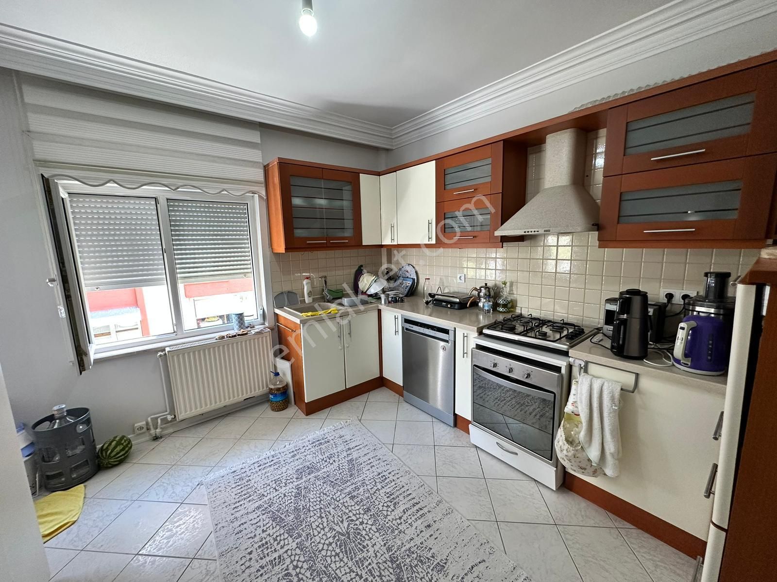 Denize 100 Mt. Mesafede İçi Yapılı Ebeveyn Banyolu Arakat 3+1 - Görsel 3