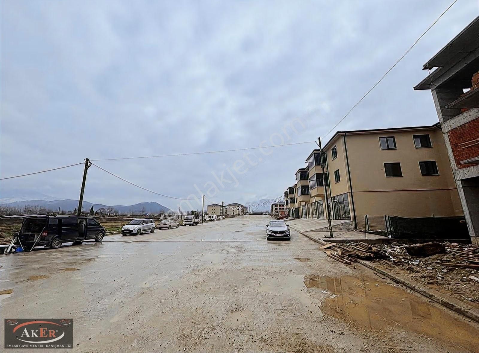 Ful Eşyalı Koridorlu Ankastre Kombi Cam Balkon 1+1 Daireler - Görsel 15