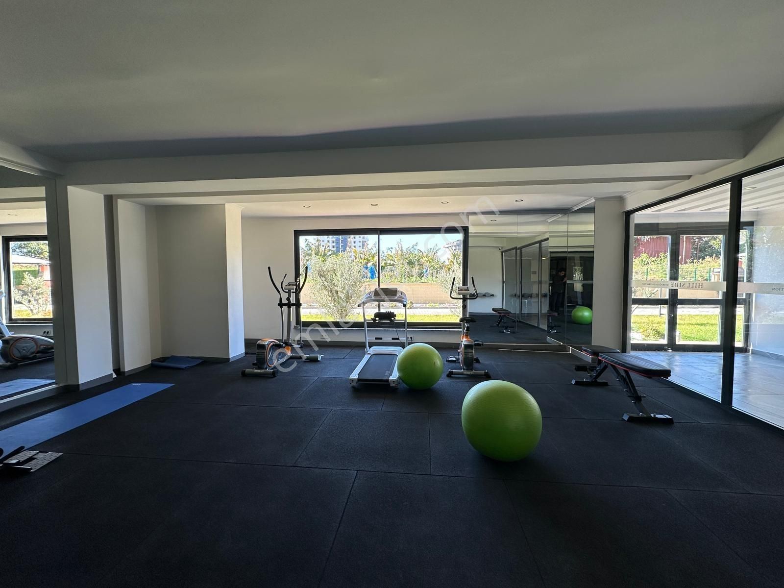 Mahmutlar'da Deniz Ve Kale Manzaralı Full Aktiviteli 1+1 Daire - Görsel 25