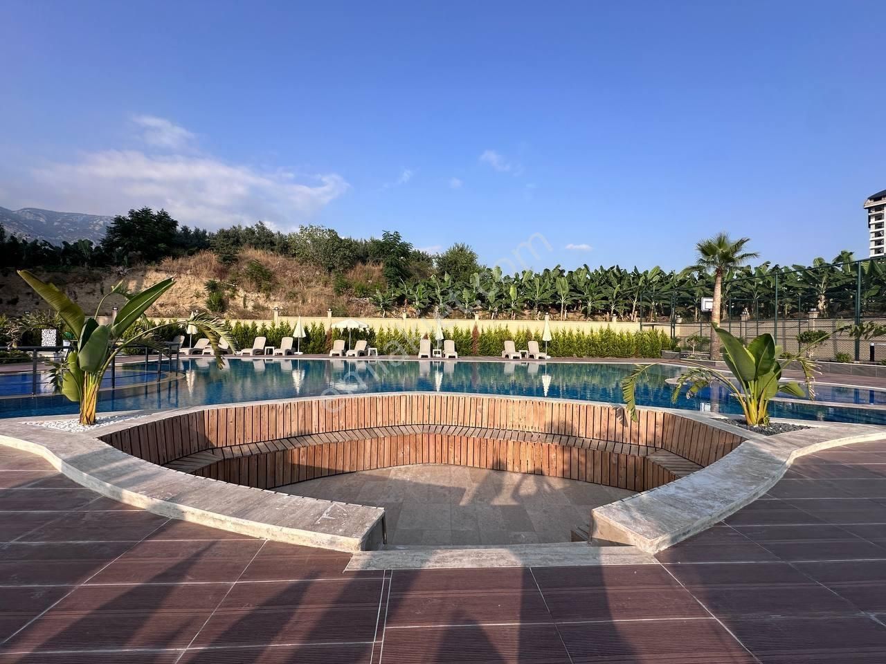 Mahmutlar'da Deniz Ve Kale Manzaralı Full Aktiviteli 1+1 Daire - Görsel 21