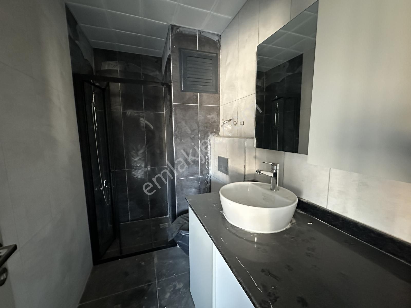 Kargıcak'da Denize 250 Mt Site İçi Satılık 1+1 Daire - Görsel 11